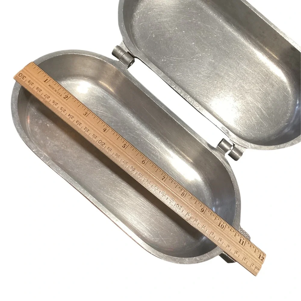 Vintage Guardian Service Cast Aluminum Omelet Pan Hinged Double Sided Skillet